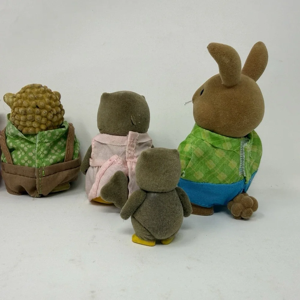 Lil Woodzeez Family Dolls Animal Figures - Bear Owl Bunny Hedgehog Lot Of 7
